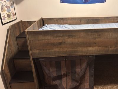 Loft bed