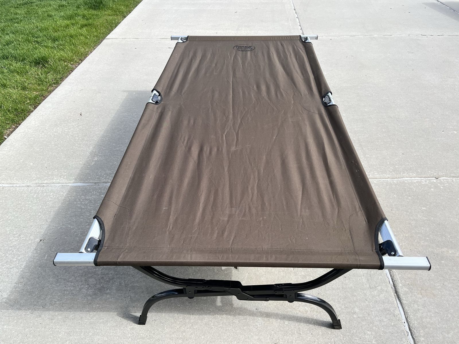 Camp cot