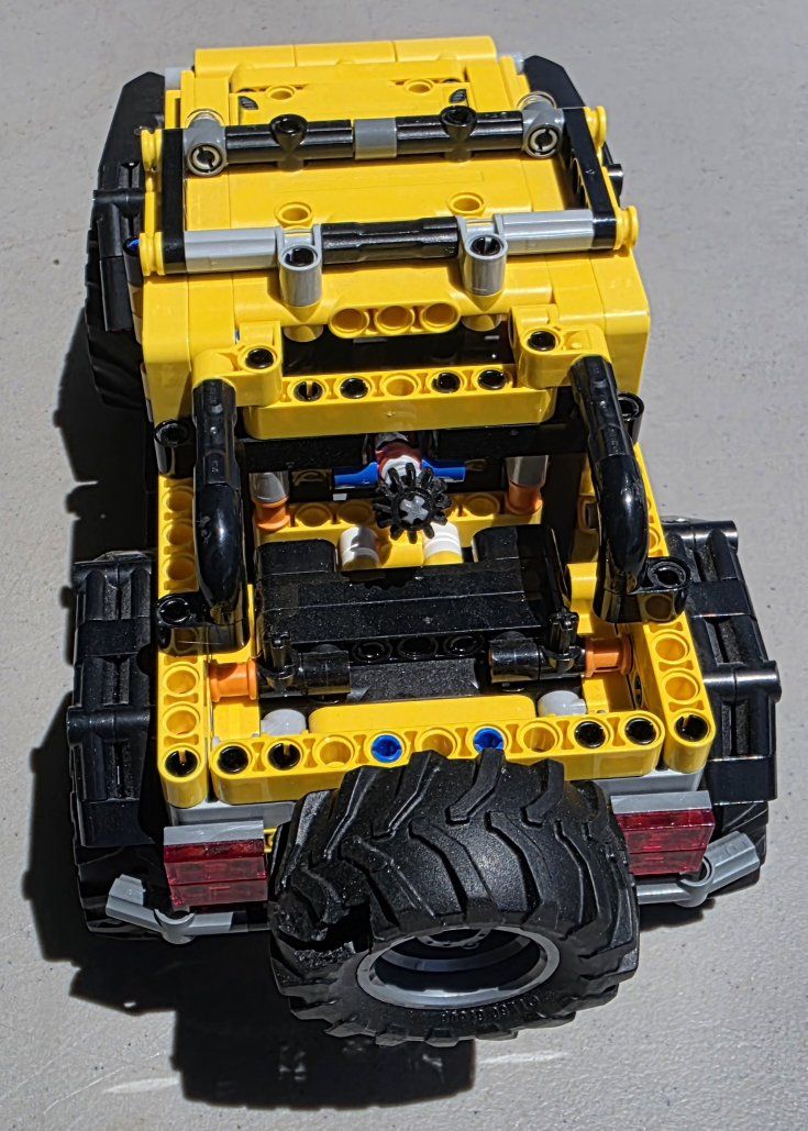Main image 4