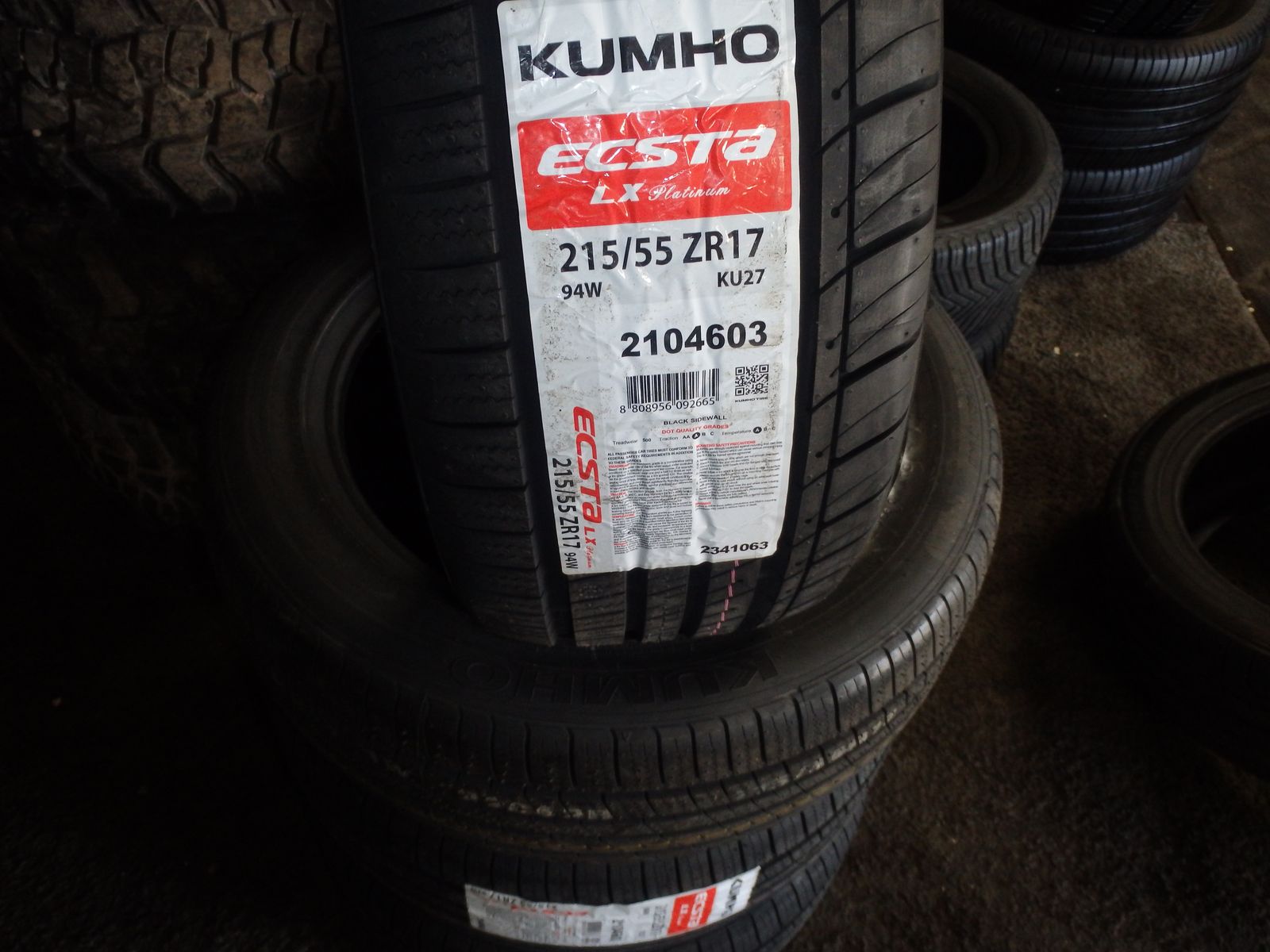 215/55R17 KUMHO ECSTA LX PLATINUM SET OF NEW TIRES