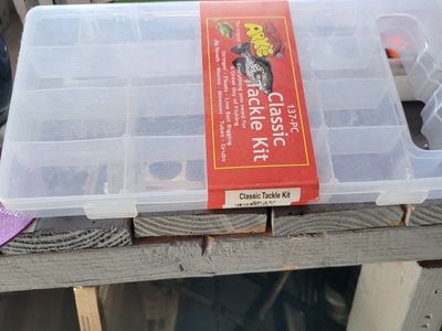 Arkie 137-PC Classic Tackle Kit for Fishing - Jig Heads, Worms, Floats & More