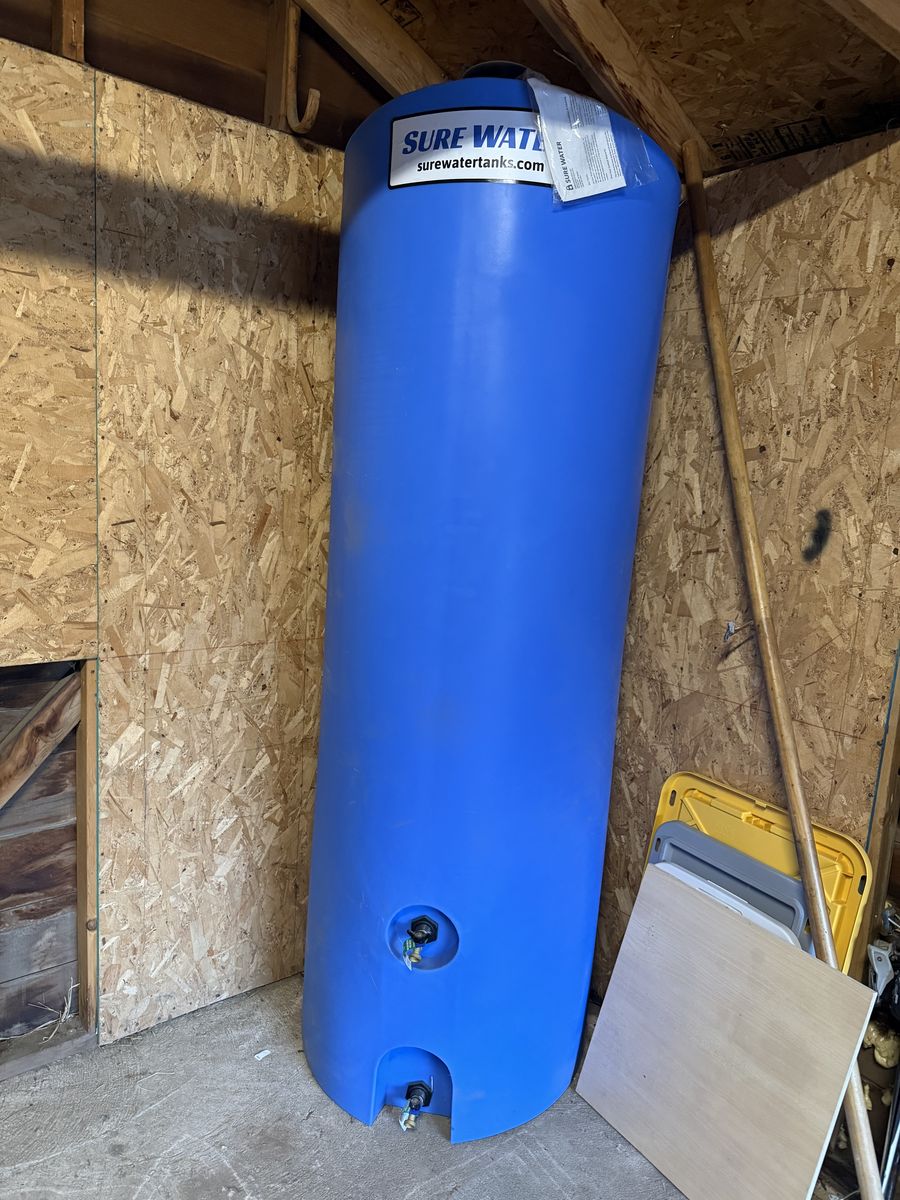 Water tank 260 gallon