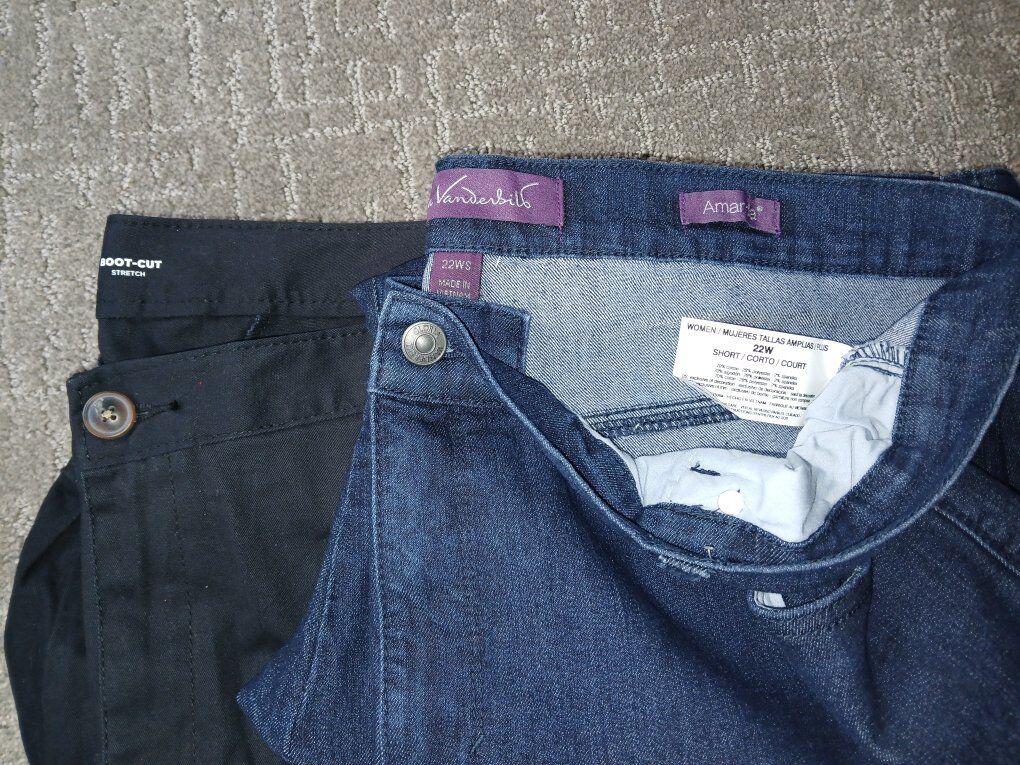 womens clothes 3X/4X. New