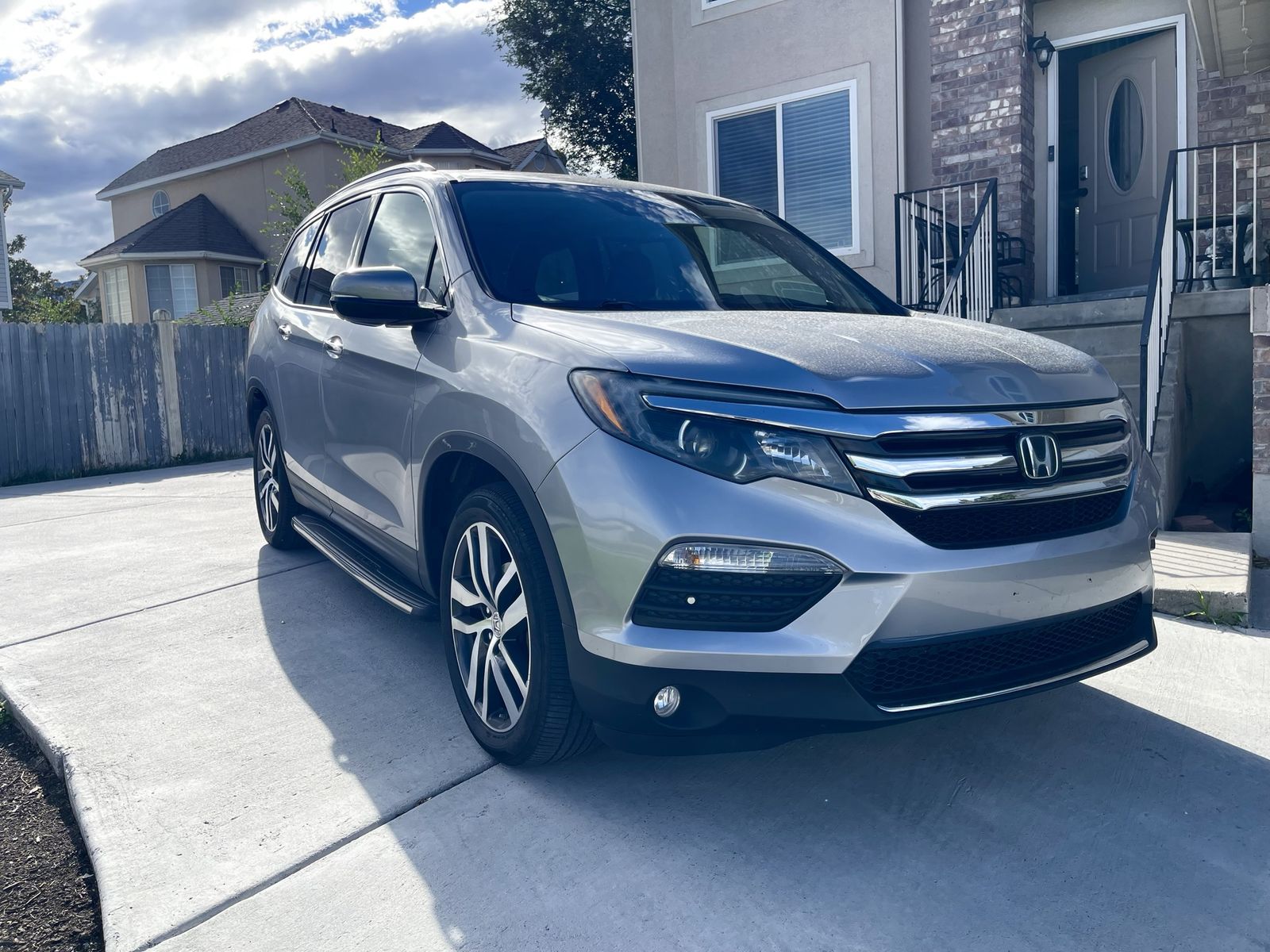 2018 HONDA PILOT Elite
