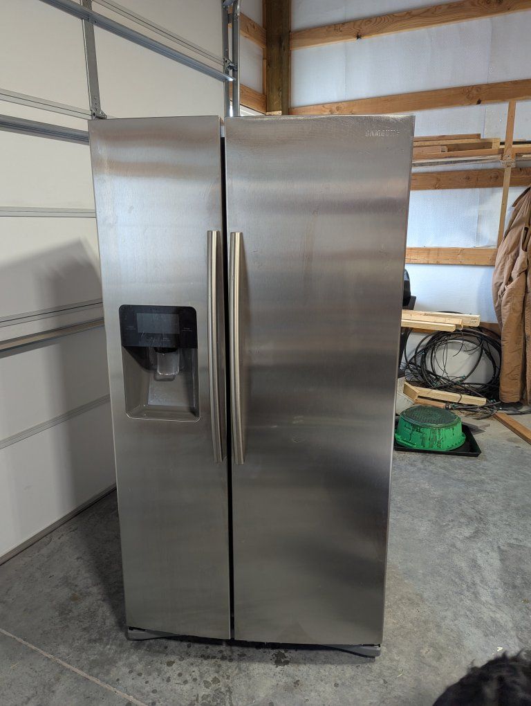 Samsung side-by-side refriger. 2019