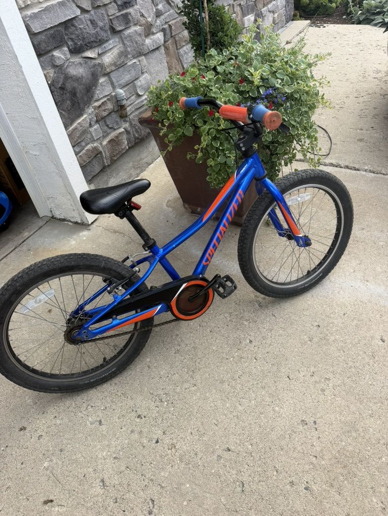 Specialized Riprock 20 Kids Bike