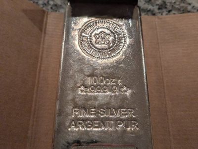 100 oz silver bar (Royal Canadian Mint)