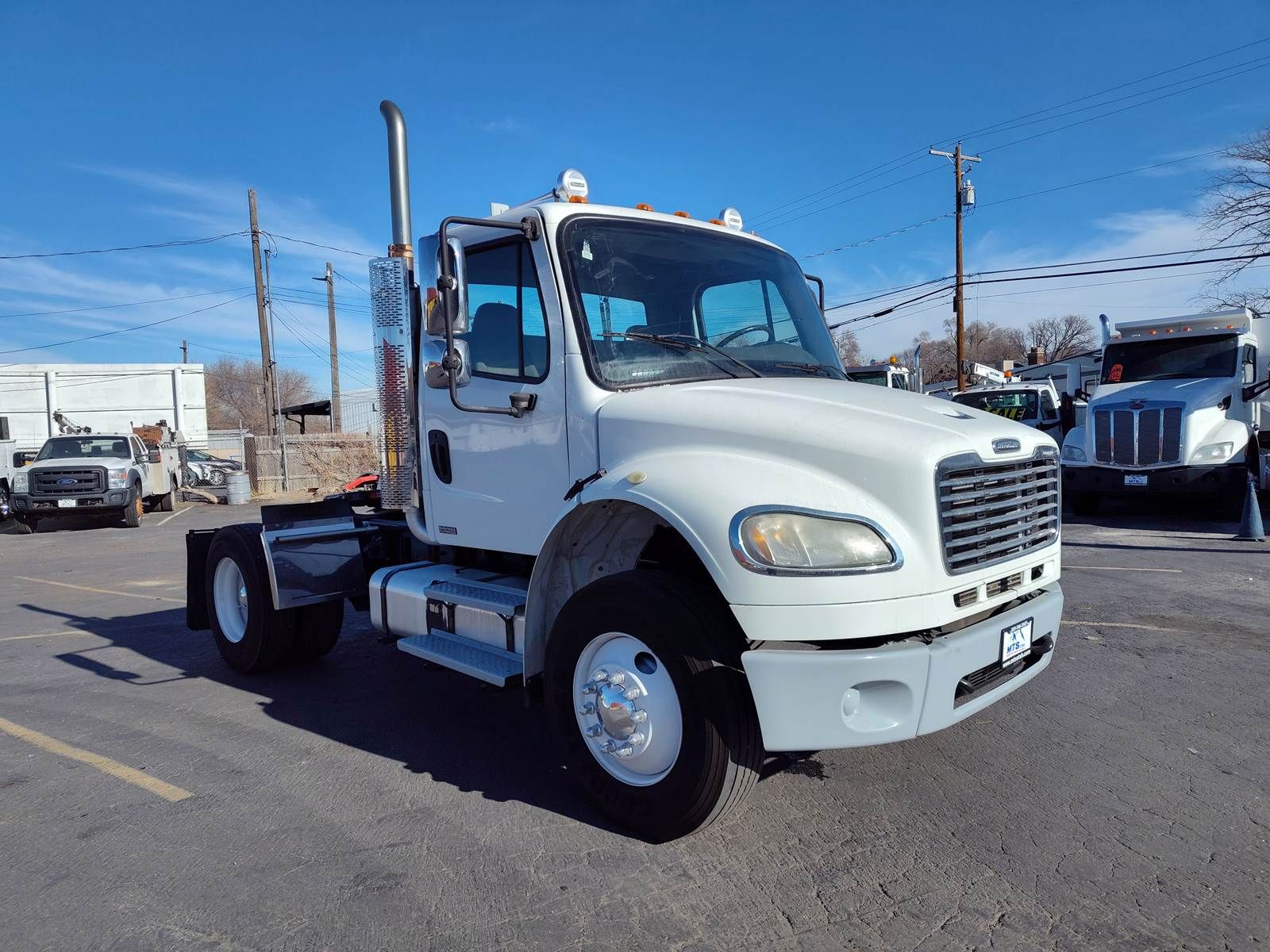 2010 Freightliner M2 106 Day Cab Tractor, Single Axle, Cummins ISC 8.3L, Allison Auto, 260 H.P., Short W.B.