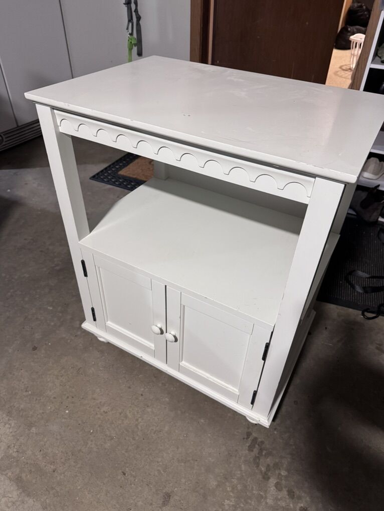 Night Stand / TV Stand