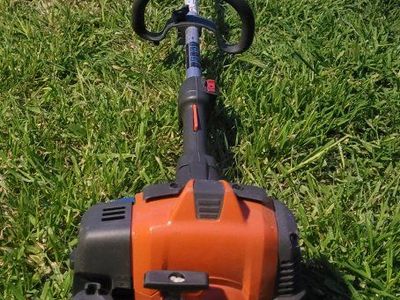 Husqvarna trimmer good working conditions.