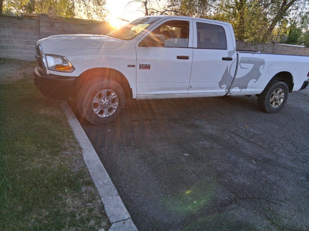 2012 RAM 2500 SLT