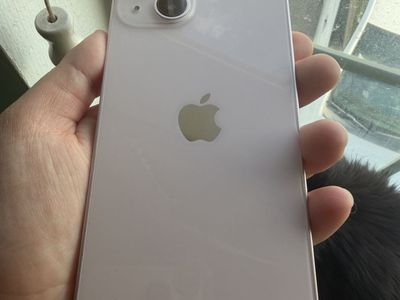 Apple iPhone 13 (Pink) - Unlocked Smartphone