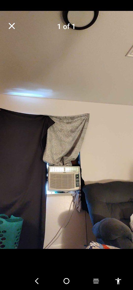Haier White Window Air Conditioner Unit