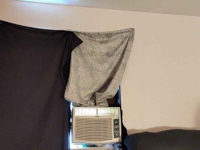 Haier White Window Air Conditioner Unit