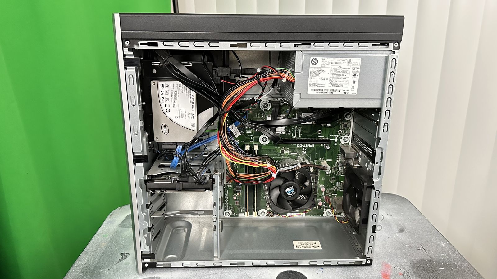 Main image 11