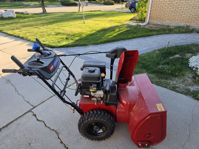 Like New Toro 38838 Power Max HD 828 OAE 28 in. Two-Stage Snow Blower