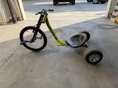 Razor DXT drift bike