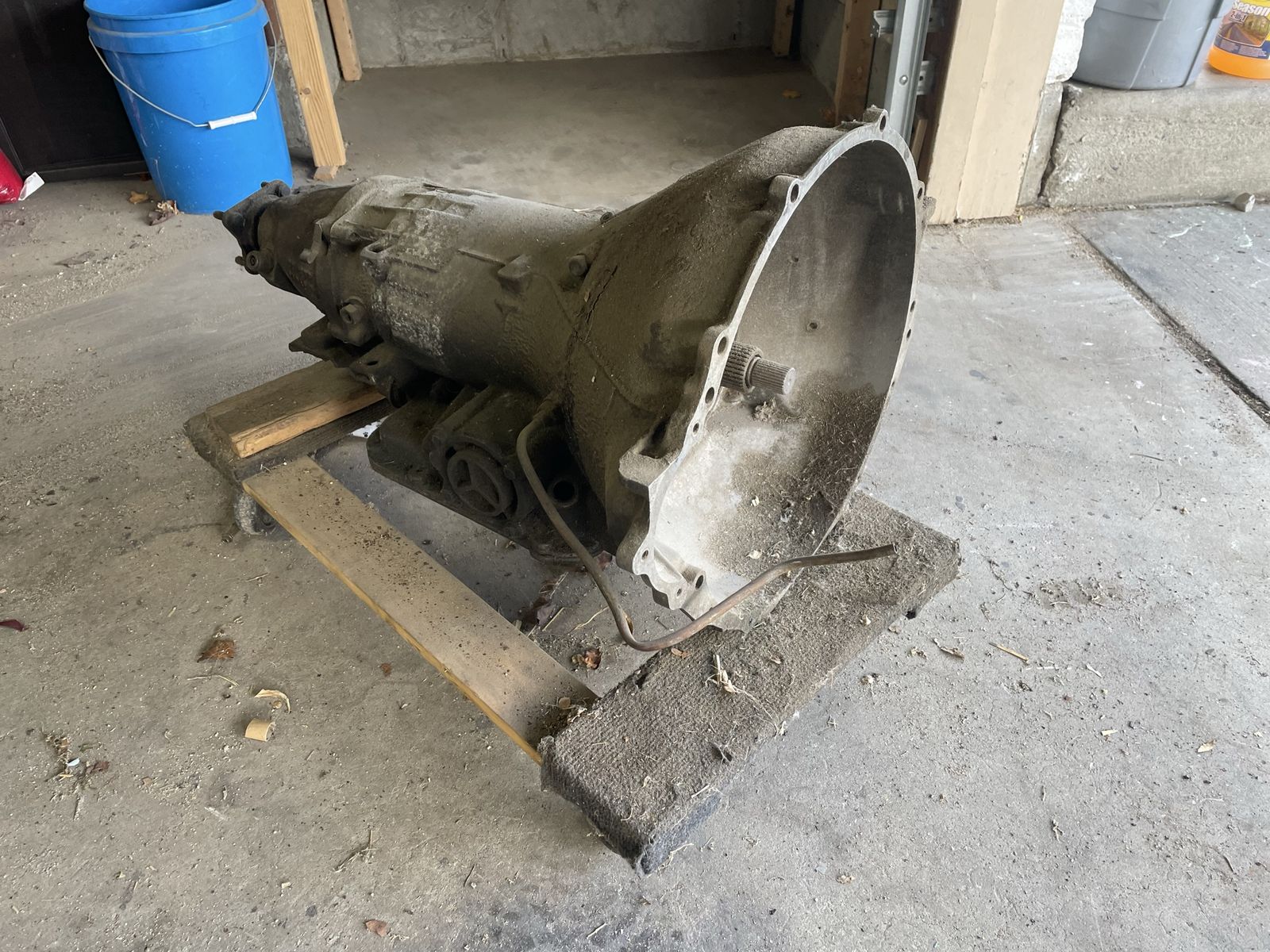 Ford c6 2wd fe bell housing.