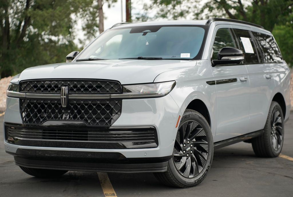 2025 Lincoln Navigator Reserve