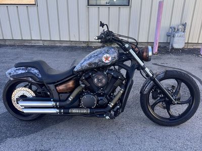 2011 Yamaha Vstar Stryker 1300 - MUST SEE!