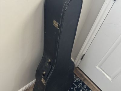 Used Black Acoustic Guitar Hard Case - Excellent Protection for Your Instrument