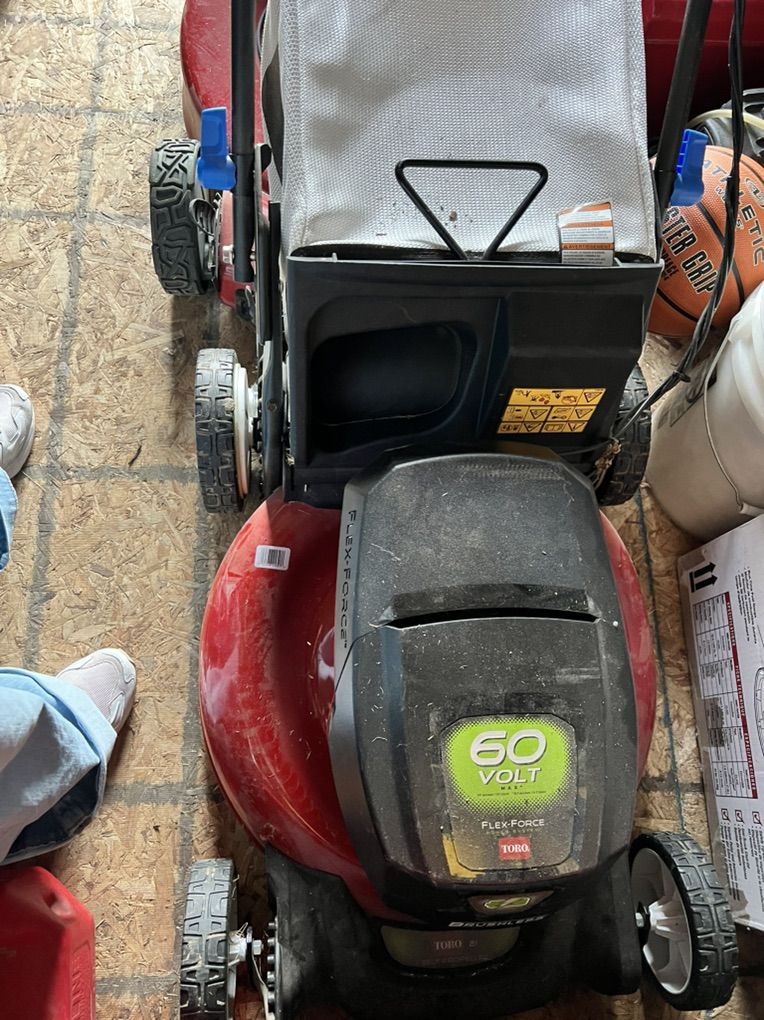 Toro Lawmower