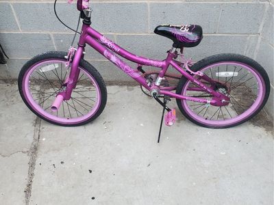 Purple Kids Freestyle BMX Bike with Kickstand & Front Pegs