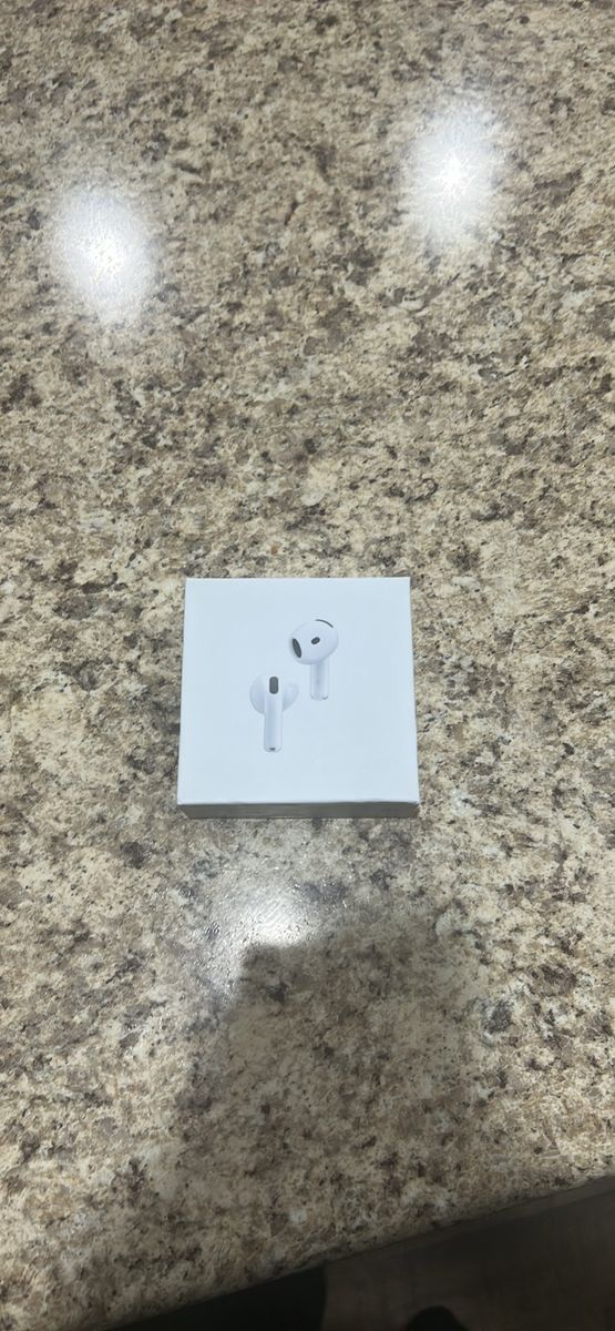 Airpods 4 With Active Noise Canceling