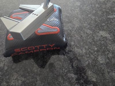 Scotty Cameron phantom 7.5
