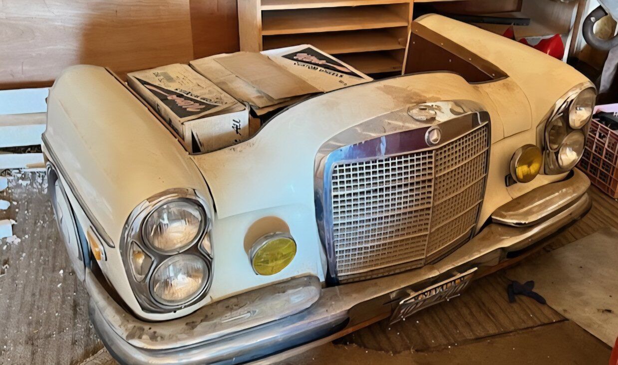 Mercedes car couch