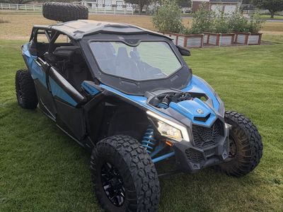 Can-Am Maverick X3 Max Turbo Side-by-Side UTV - Blue/Black