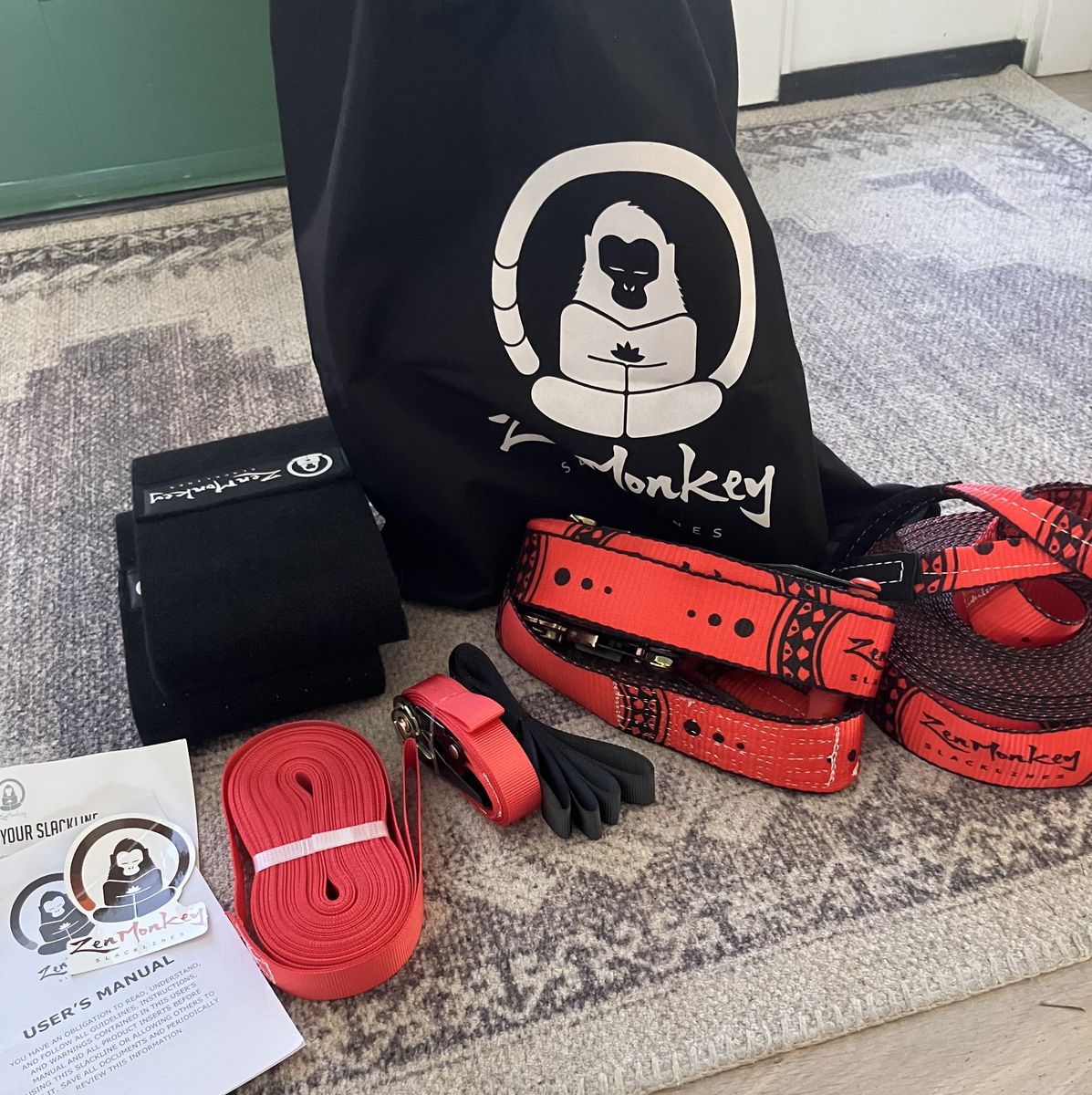 Zen Monkey Slacklines - Red with overhead trainer