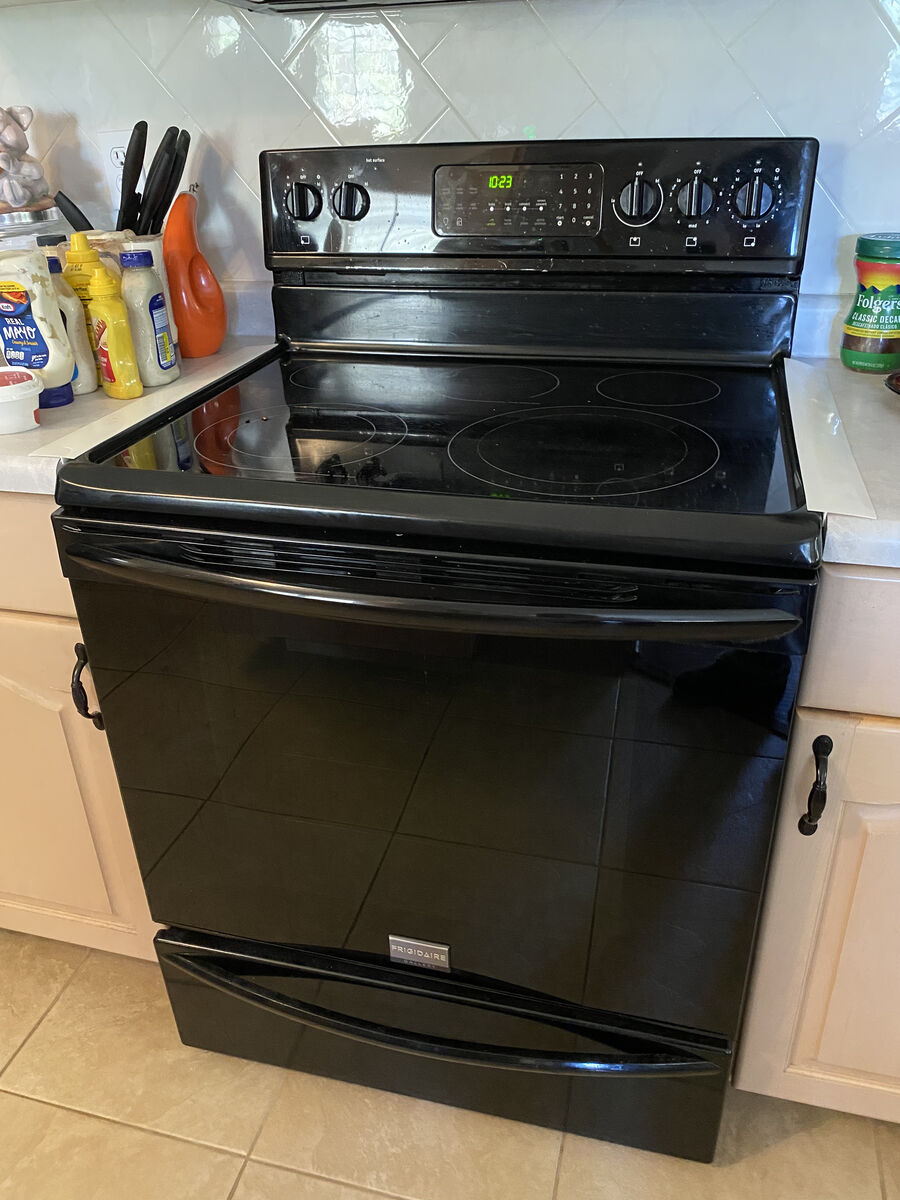 Frigidaire Electric Range