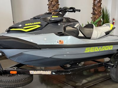 2025 Sea Doo RXT-X 325