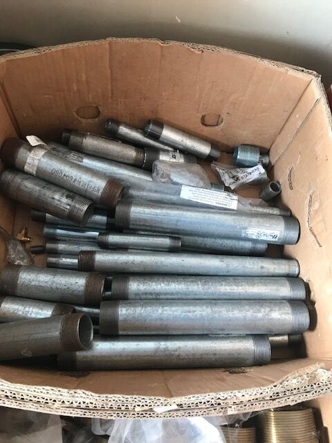 Plumbing Galv pipe nipples 3/4 to 1 1/2 all lengths