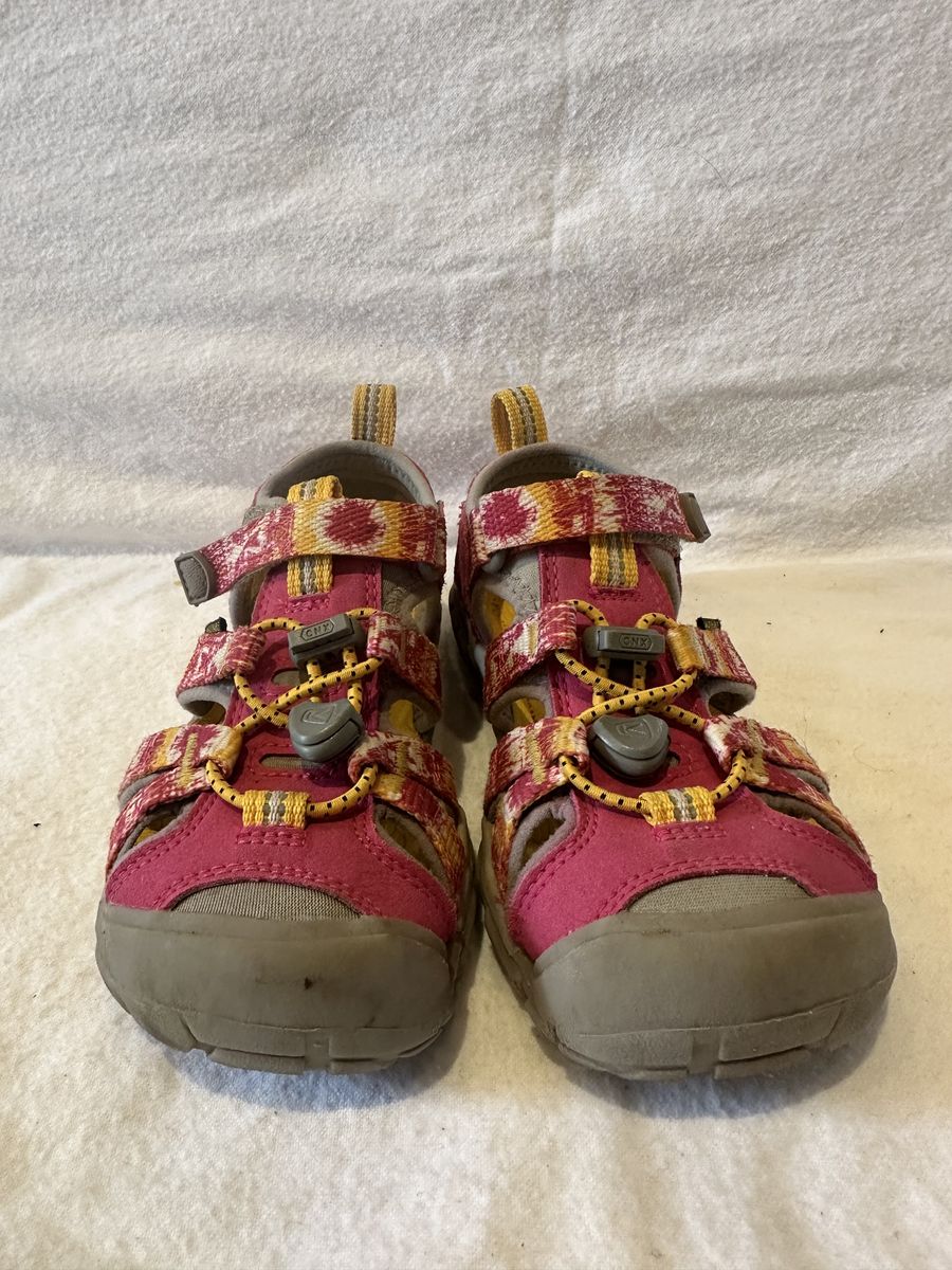 Keen Toddler 11 Hot Pink/Yellow Hiking Sandals