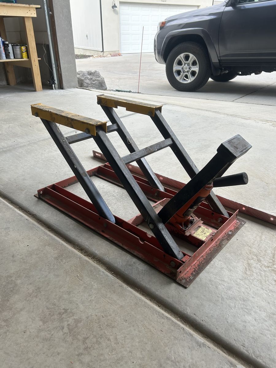 Motorcycle Jack Lift