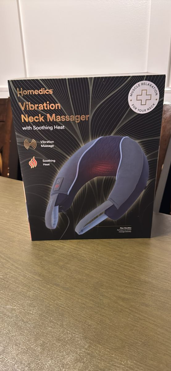 Homedics Vibration Neck Massager with Soothing Heat for Muscle Relaxation - New in Box