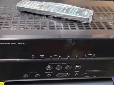 Yamaha RX-V371 5.1 Channel Natural Sound AV Receiver with Remote