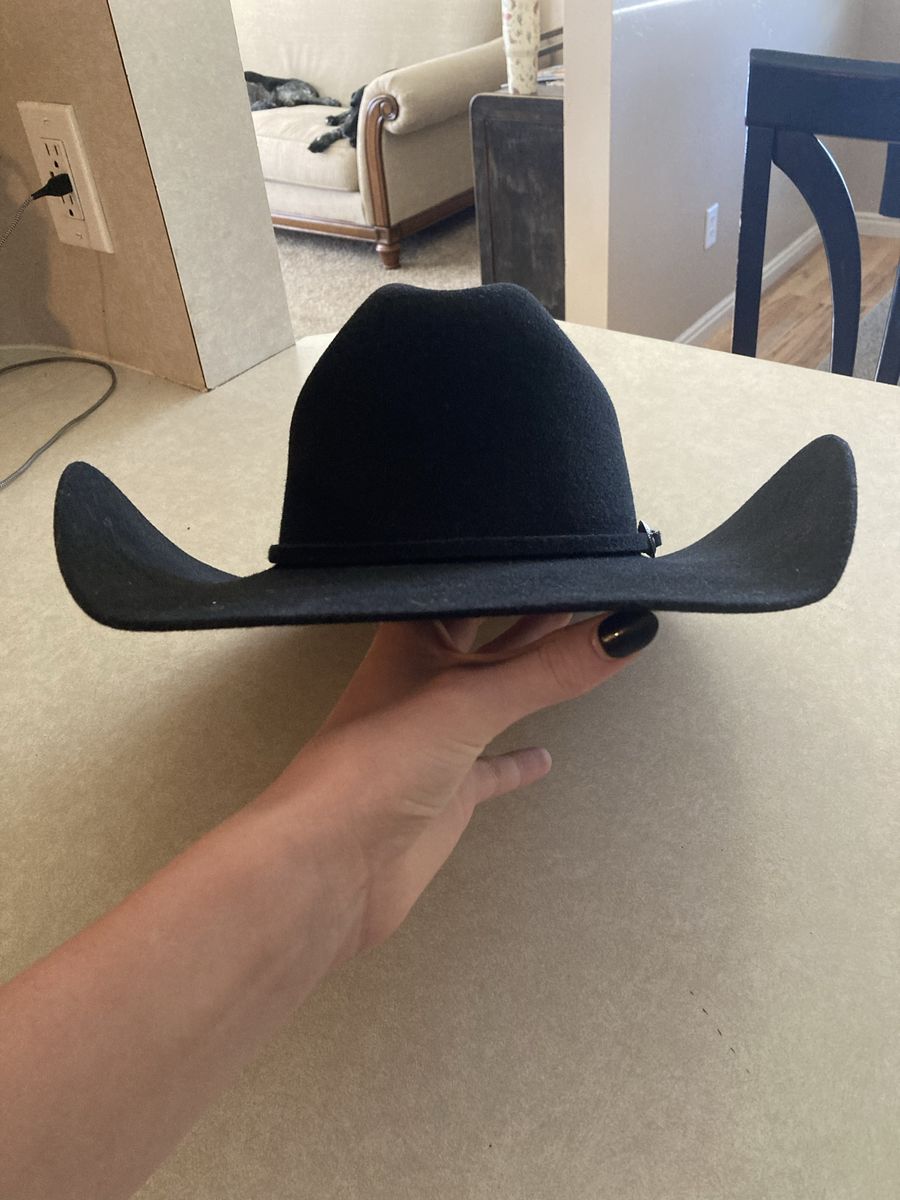 Black felt Cody James hat 