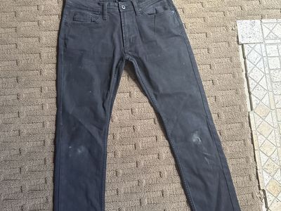 Kenneth Cole Reaction Men's Slim Fit Black Jeans - Size 30x30