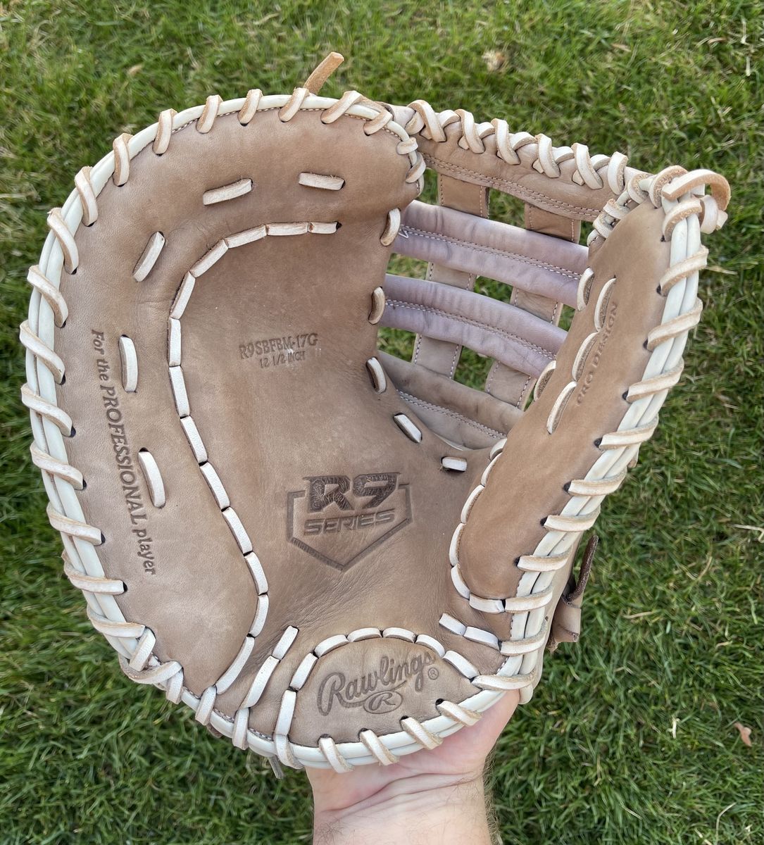 Rawlings R9 12.5 in. First Baseman’s Softball Glove