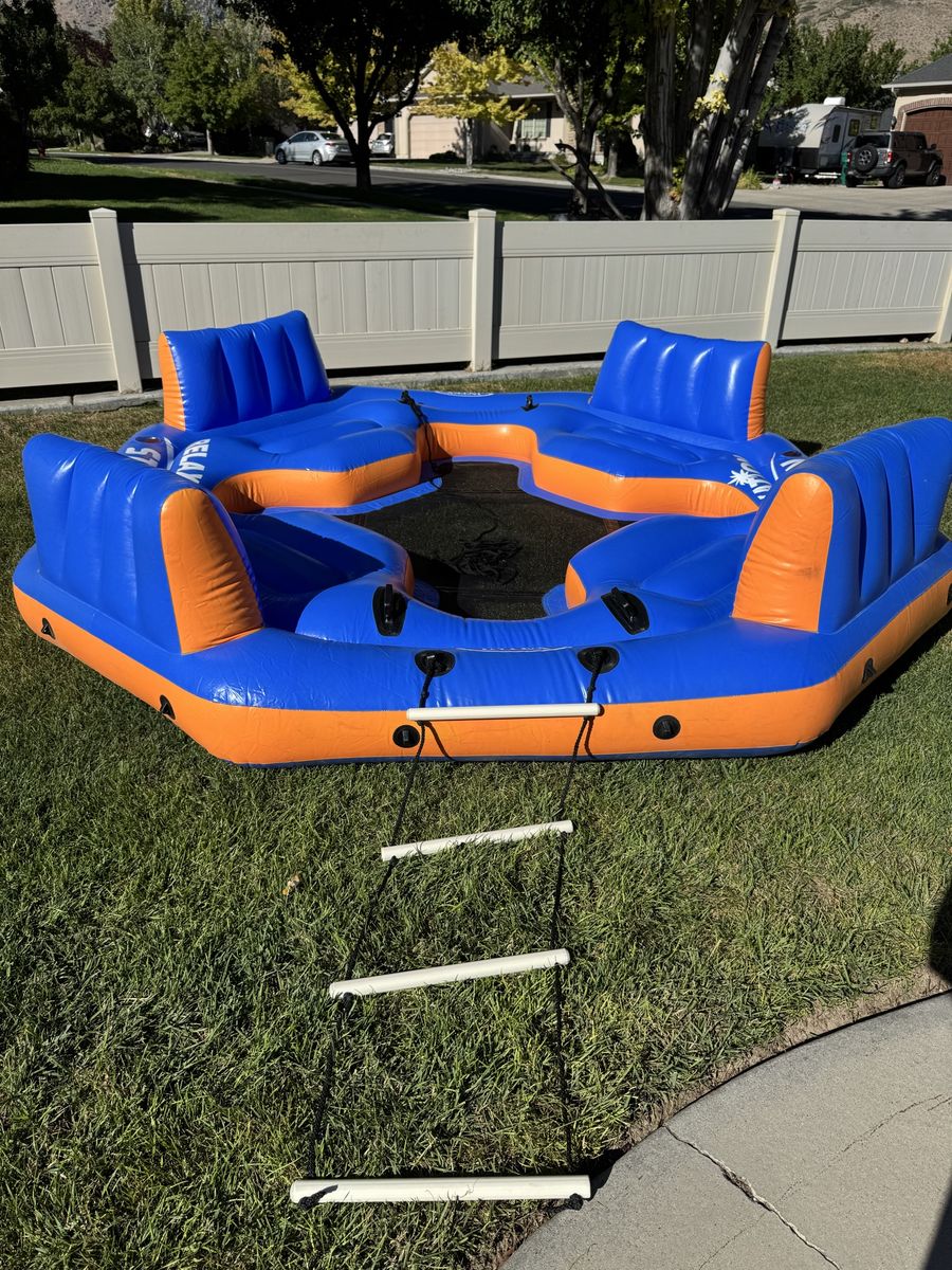 Intex Relaxation Station Inflatable 4 Person Island Float Blue/Orange