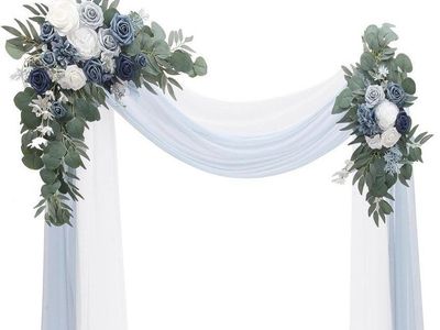 Wedding arch decor
