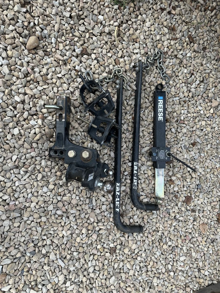 Weight distribution hitch & sway bar