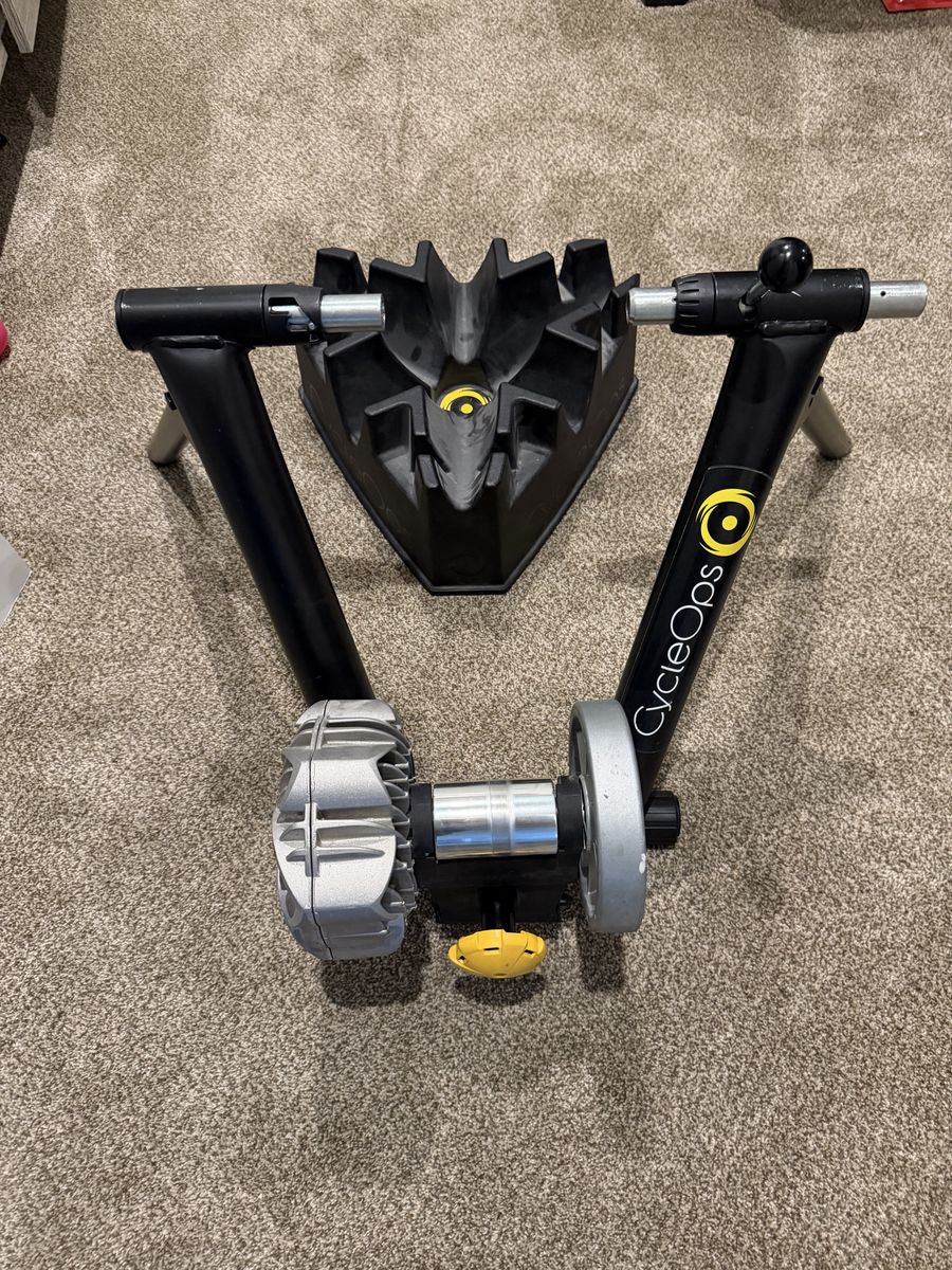 CycleOps Bike Trainer