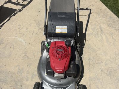 Honda lawn mower