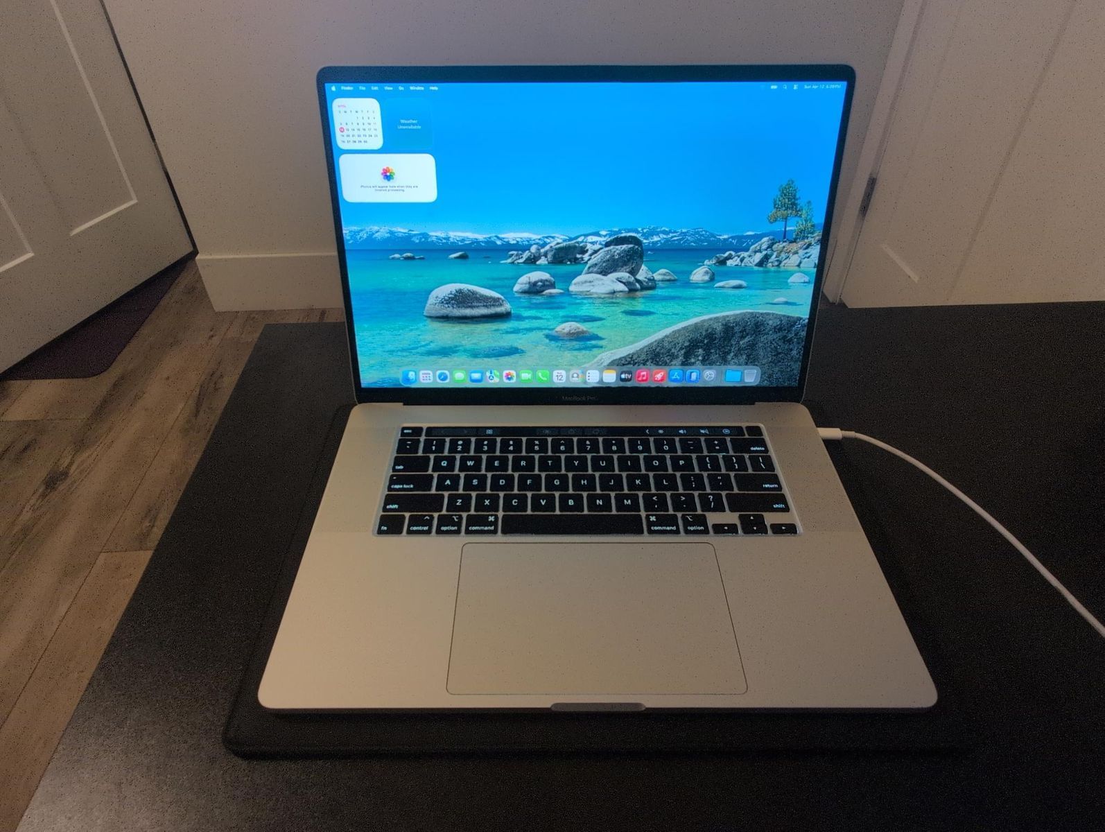 2019 MacBook Pro 16" - Intel i9 - 32GB RAM - 1TB SSD - Radeon Pro 5500M