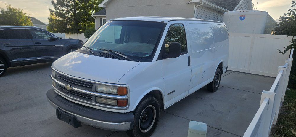 1996 Ford E-150 and Econoline 150 Base