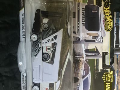 Hot Wheels Car Culture Team Transport '07 Honda Civic Type R & Kuusoku Hauler